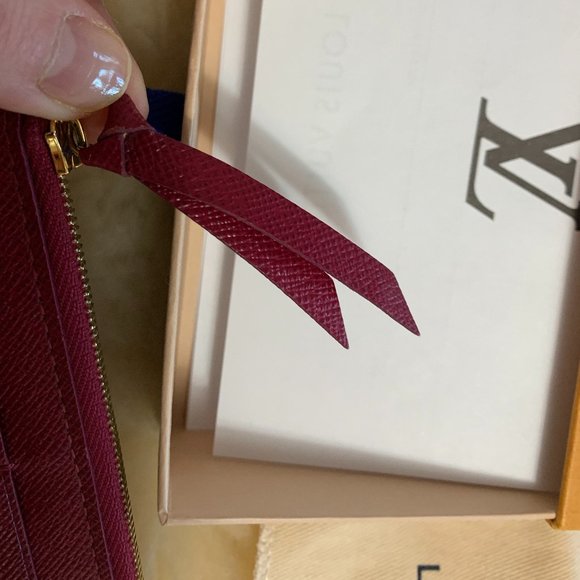 Louis Vuitton Zipped Card Holder - Picture 6 of 8
